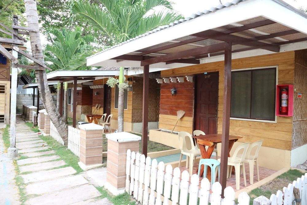 Dubay Panglao Beachfront Resort Libaong Exteriör bild