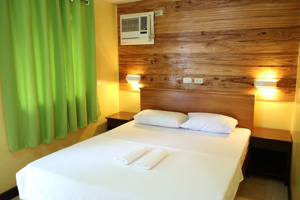 Dubay Panglao Beachfront Resort Libaong Exteriör bild
